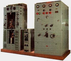 Colour image of an SWB8 Transmitter Set